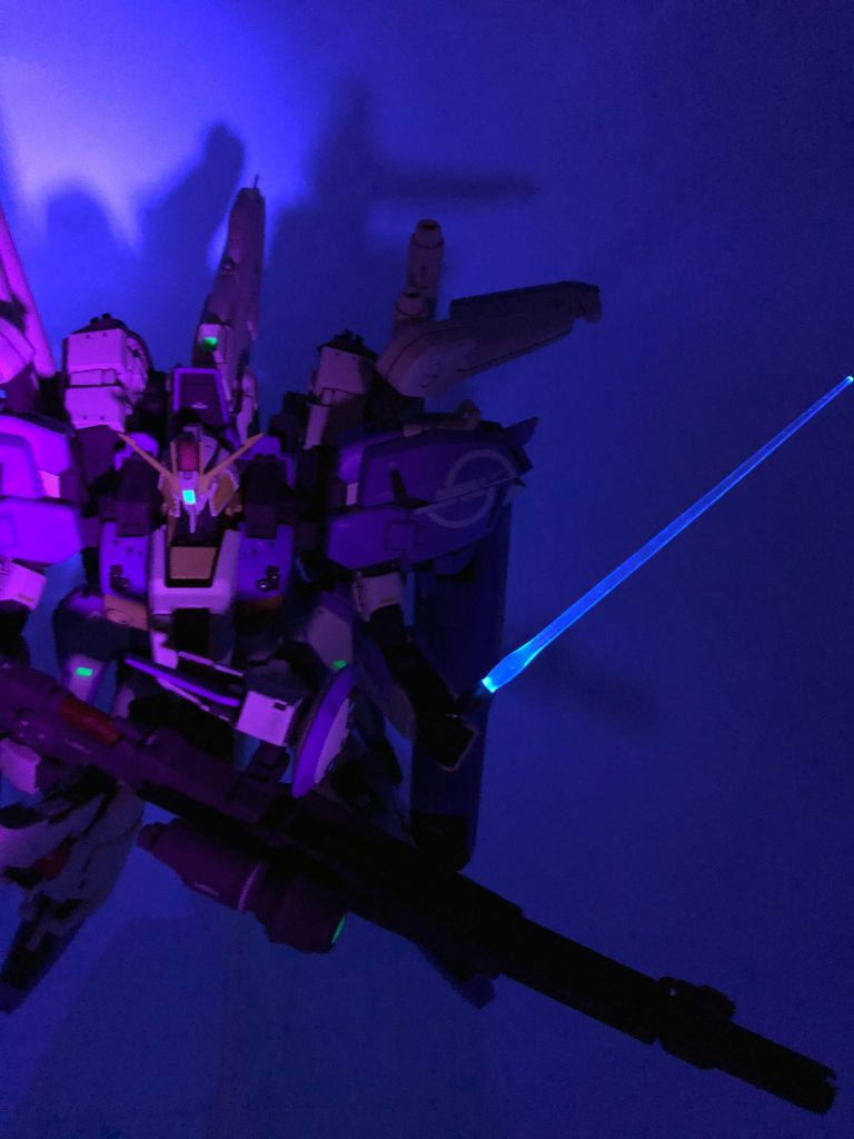 おまけでミライトでビームサーベル電飾