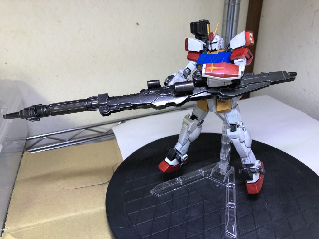 ロングメガランチャー!折りたたんでも機体より長いだけあって迫力バツグン!