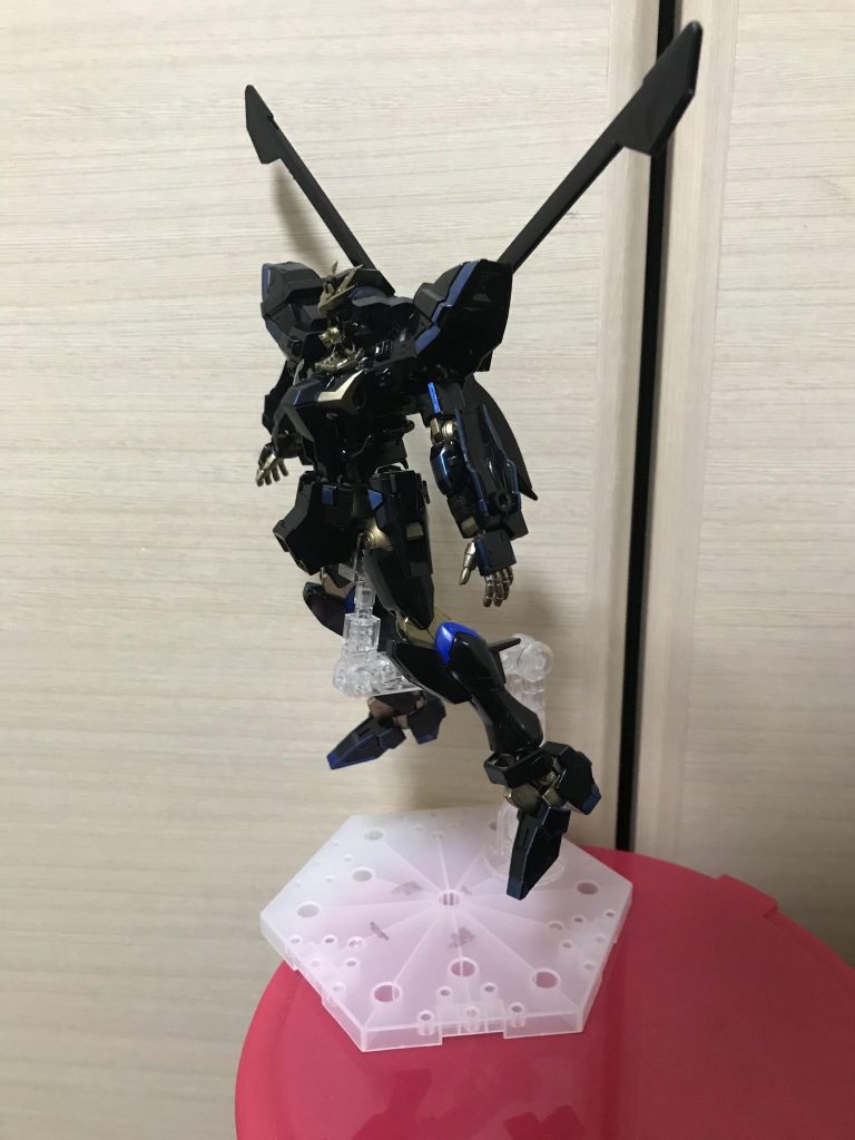 分身もしちゃうんだなぁコレがぁ!もはやチートだろwそして、分身の表現として写真の編集もしなければならないという自分で自分の首を絞めていくことに気がついたASEM、だが、気づいた時にはもう遅かったようだ…