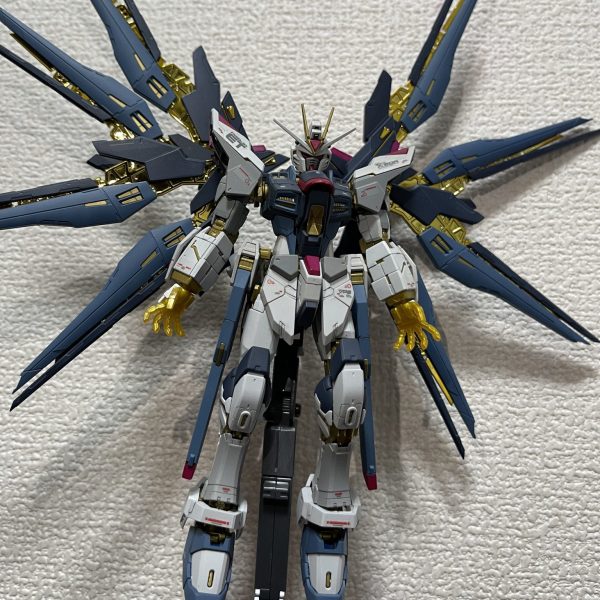 小学生ぶりのプラモ、初めてのエアブラシ。