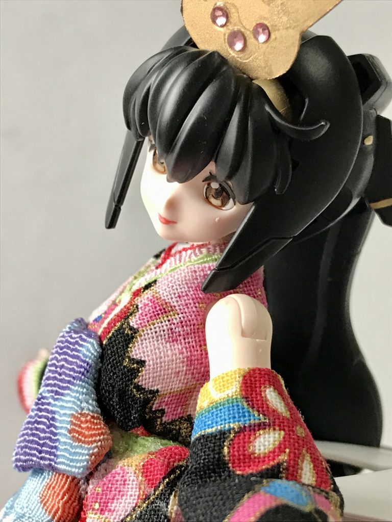 娘の雛人形を何年も出していません…(汗) 今年はこのサラをリビングに飾ってあげようと思います(笑)