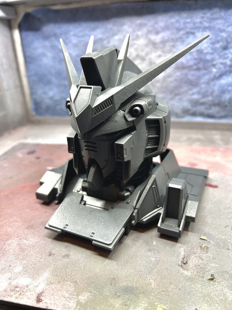 プラモデルでは無くフィギュアなので余りバラす事が出来ず、塗装の練習として作成しました。