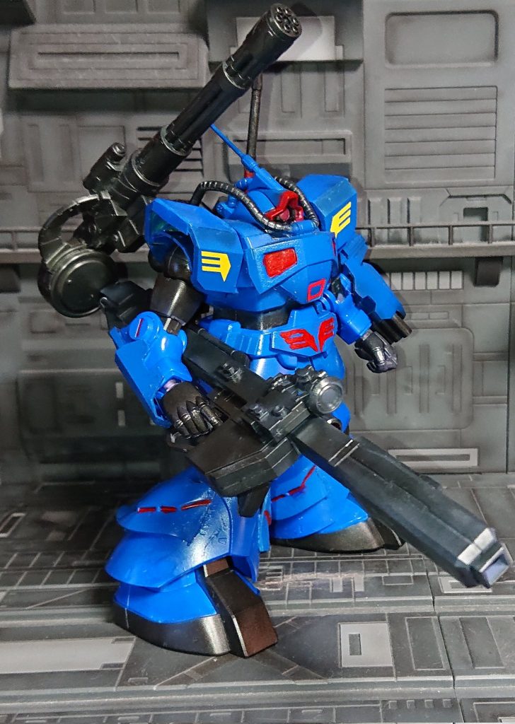 パックのジャイアントガトリングはアーマードコアのものを使用