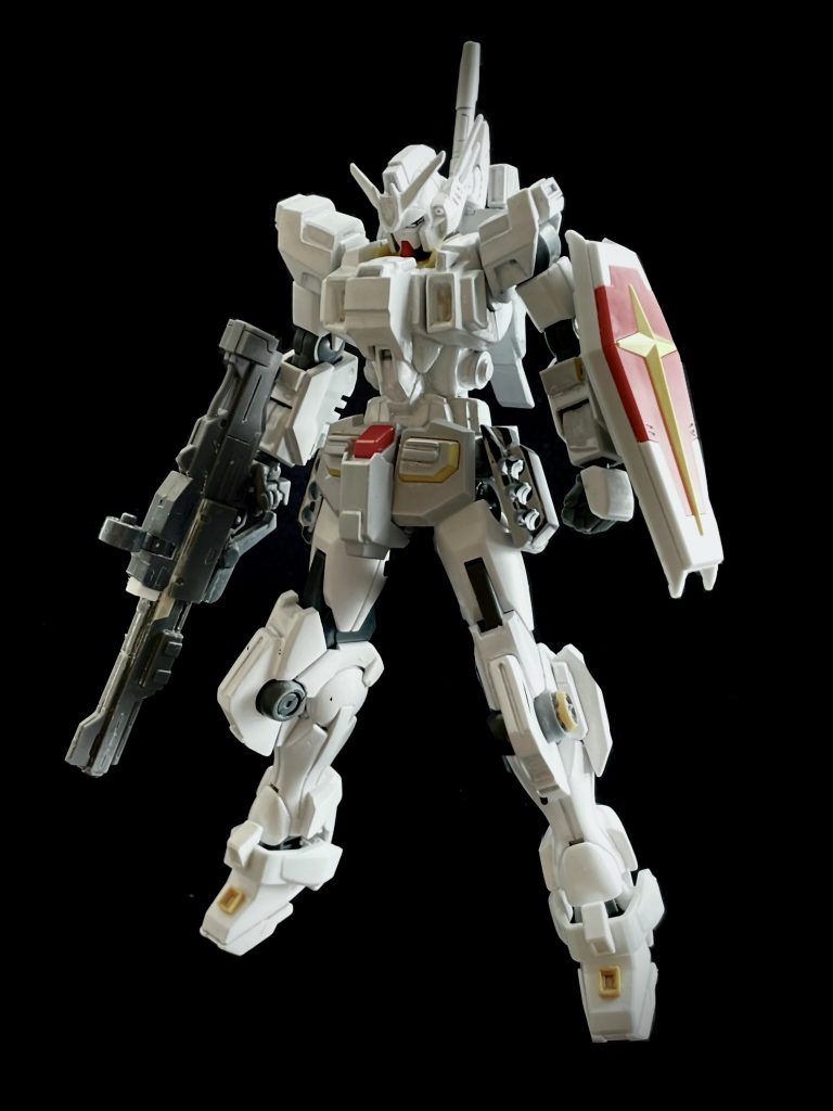 ミキシングレシピOガンダム、ダブルオー、ストライク、インパルス、シャイニング、ムーンガンダム、ブルーディスティニー、νガンダム、百式、ケルディム、ジェスタ、V2、セラヴィー、ウイングゼロ、ナドレ、オリジンガンダム、アストレア、AGE3、アリオス、ヘビーアームズ、他家に残ってるジャンクを総動員して自身の性癖を具現化してみましたw割と満足だけど、やはり塗装がまだまだなので精進せねばです。