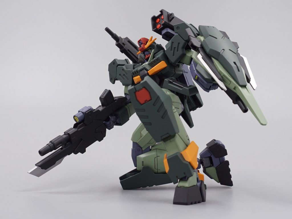 ガンダムダブルオーコマンドクアンタカスタム–3枚目/制作者：@specterying