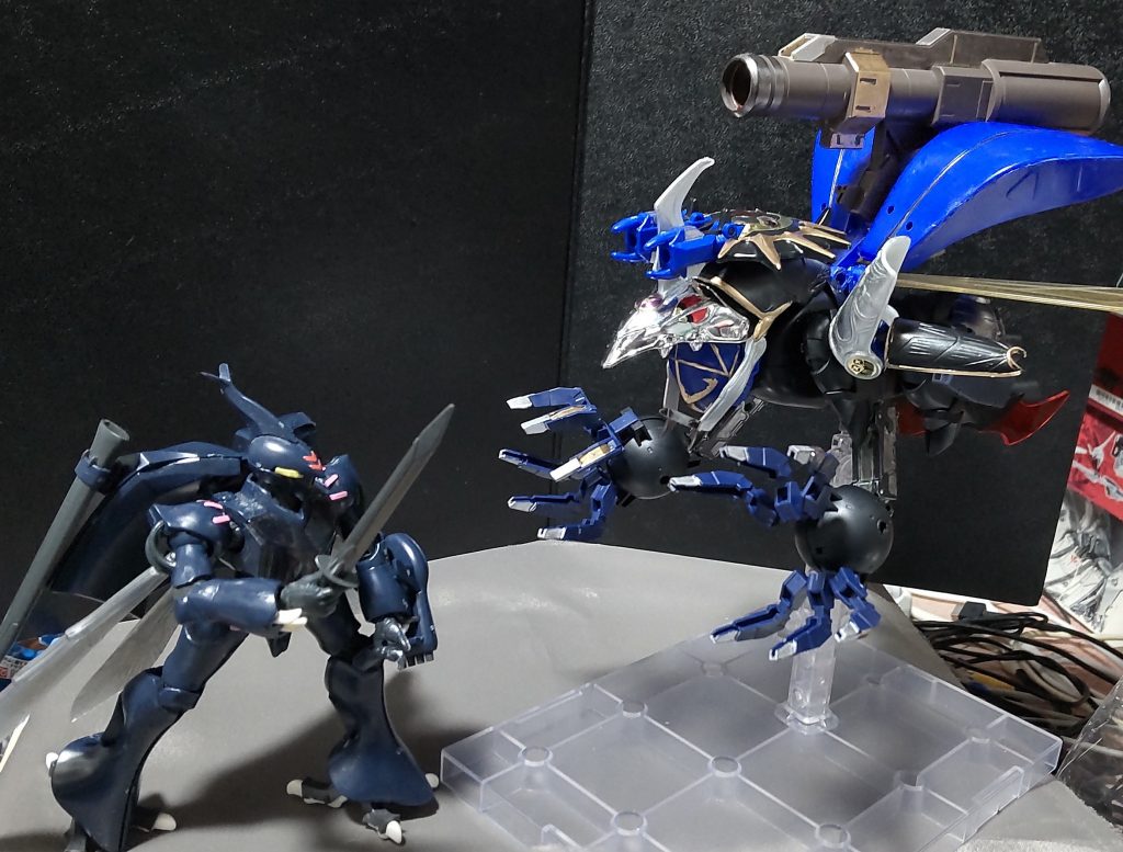 ちょっとした間違い探し?「力と狡猾さだ……さすれば勝てる!」「俺は人を殺さない、その怨念を殺す!」