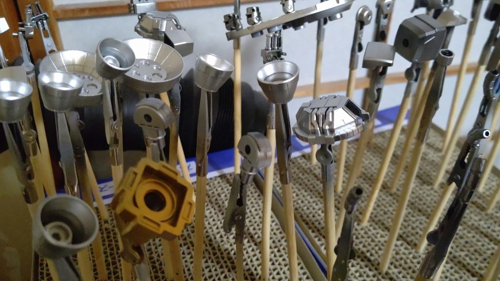 下地完了時点のギンギラギン状態。このまま組んでもきっとかっこいいと思う