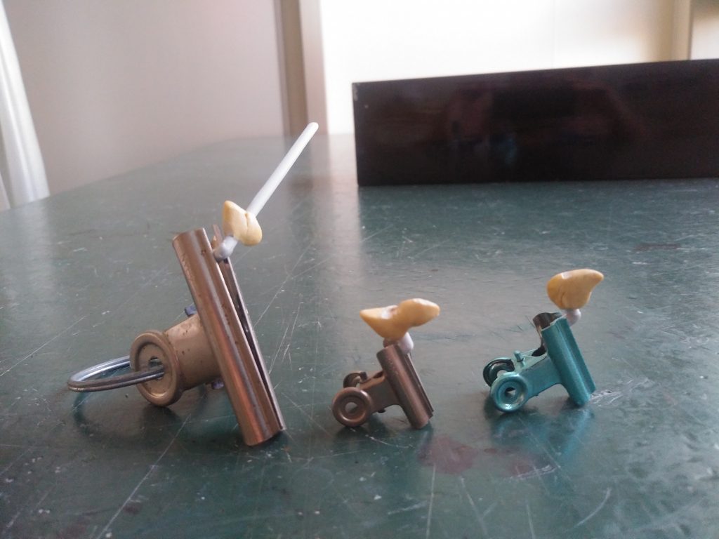 武器の制作過程。  こんなんです(^_^;)