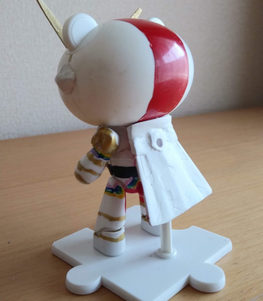 後ろ。お分かりの様に、ジャスティスッガイを使いました。