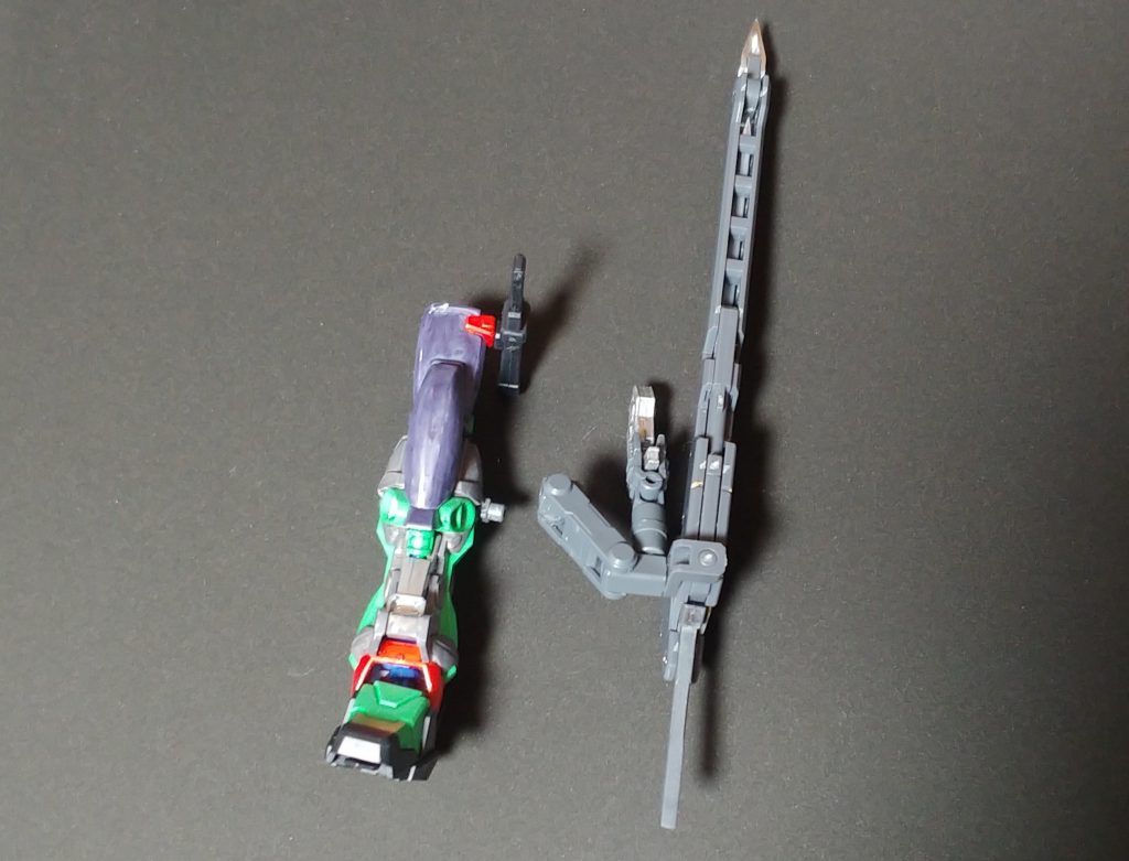 脚と鞘&サブアームの接続部