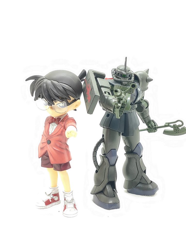 ENTRY GRADE 江戸川コナン(シャア専用ザクⅡカラー) ＆ HG シャア専用ザクⅡ(赤井秀一カラー)–2枚目/制作者：かえる