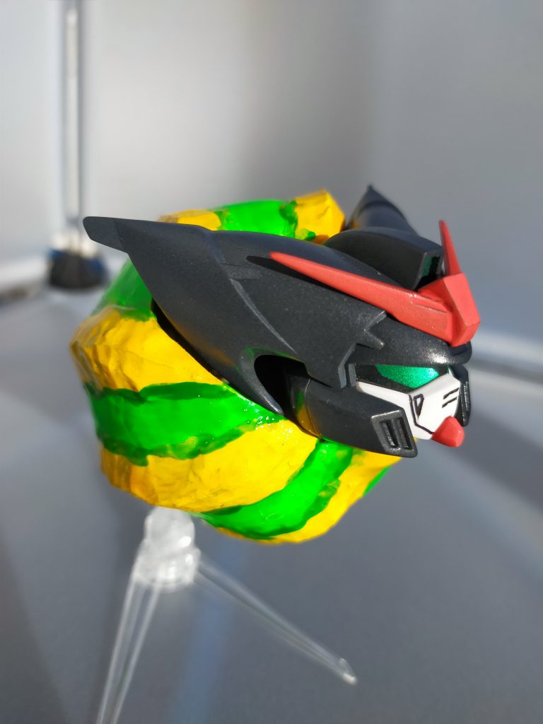 フェイスを後ハメ加工後、東方不敗顔にできるように…とも考えたのですが己の技量的に難しいので(今回は)ガンダムフェイスのみですm(_ _)m