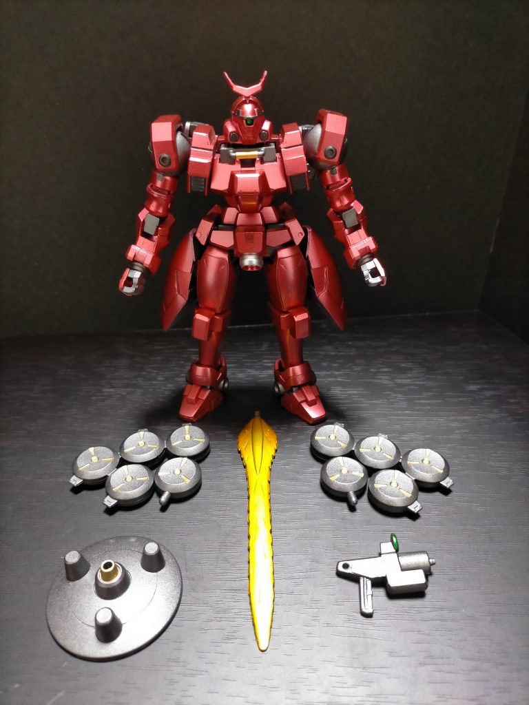 スタティックディスプレイ風初めてビームサーベルを塗装しましたが、思い付きでサフ→シルバー→クリアーイエロー→クリアーオレンジの4層キャンディグラデーション塗装になりました(笑)個人的にはいい感じに出来たので満足です(`・ω・´)ゞ