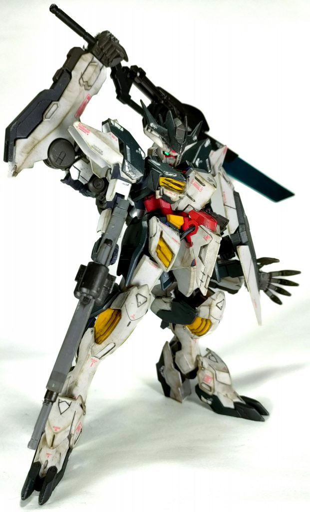 ギガンティックアームズことルプスレクスの腕にも装備。主にこちらで持つことを想定して作成しています。