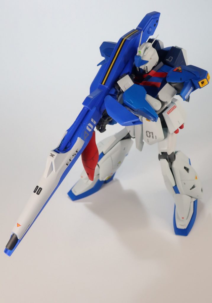 この機体にBWSはありません。代わりにハイパー・メガランチャーを装備します。よく見ると、BWSの前端とZのメガランチャーの後端を合体させただけのものとおわかりでしょう。