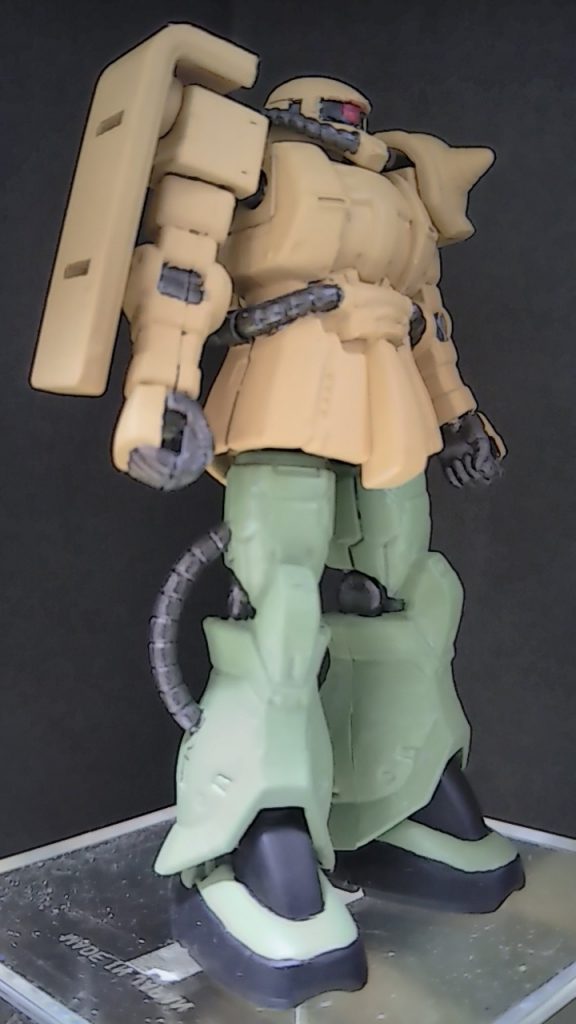 敗戦国のジオンは、限りあるMSを改修して闘っている感じがし…勝利国の連邦は、新しいGMを次々に投入して戦ってる感じが奥深くて大好きな作品です😊😊😊