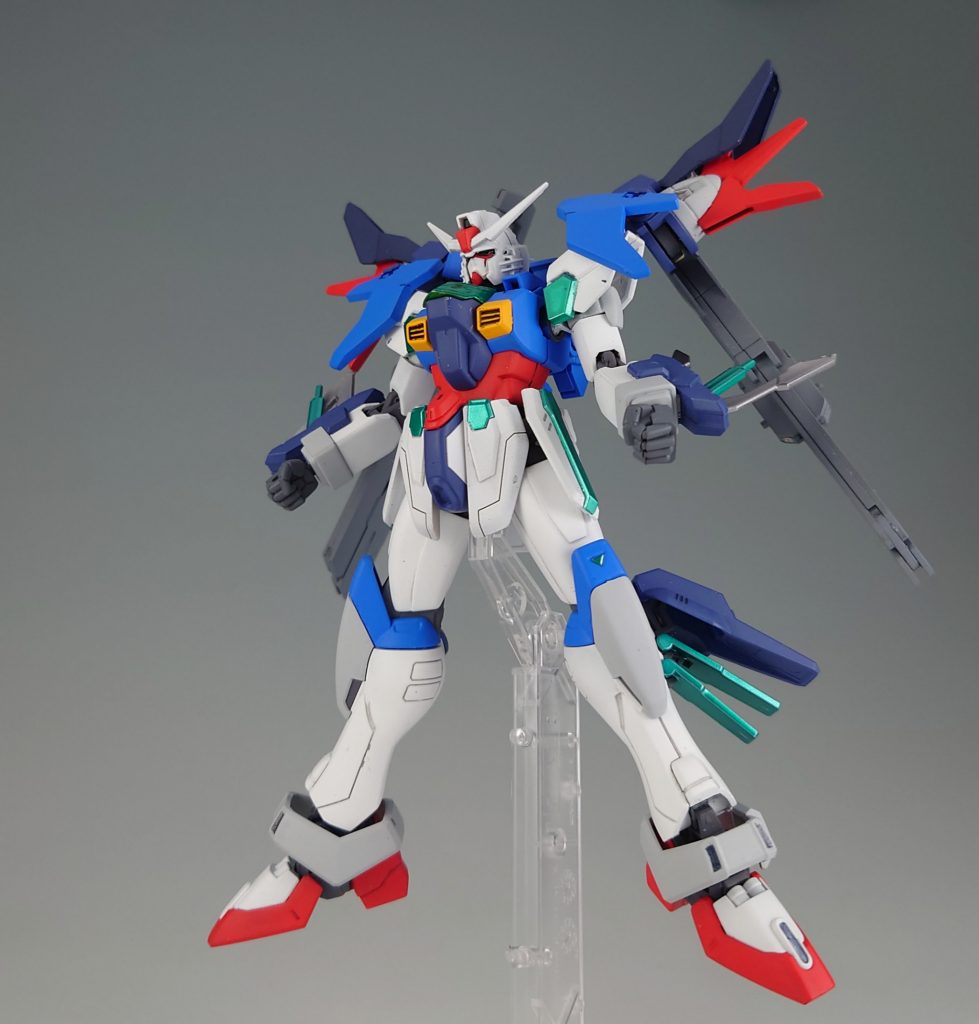 ガンダムブレイカーのルールの形態に。腰アーマー、スリッパをヘリオスに戻しています。