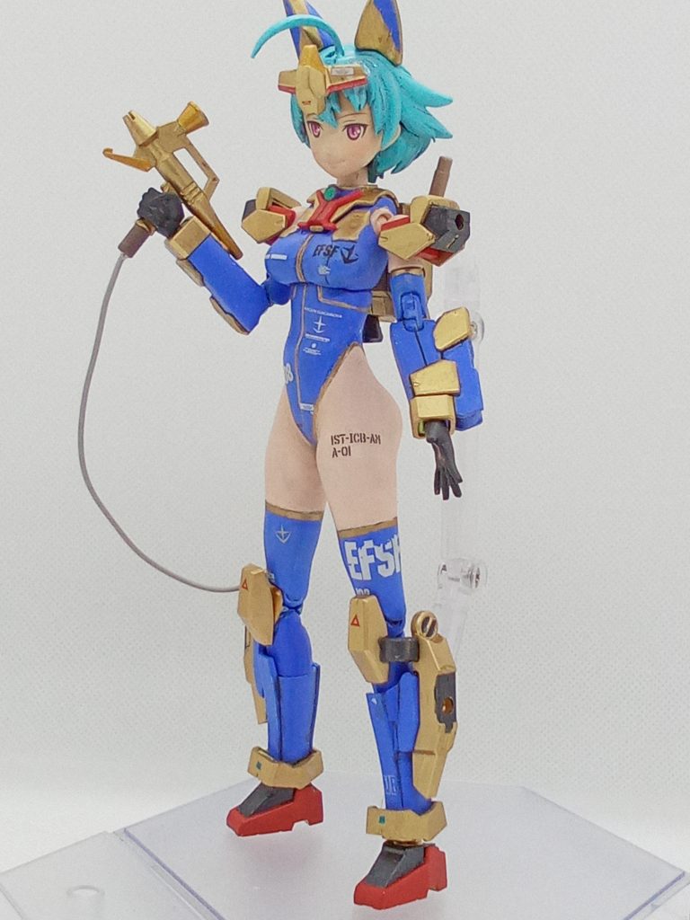 改造前のナミさんリペインティングの予定がこんなことにwもう一個買ってあるので そのうち改造して遊びます