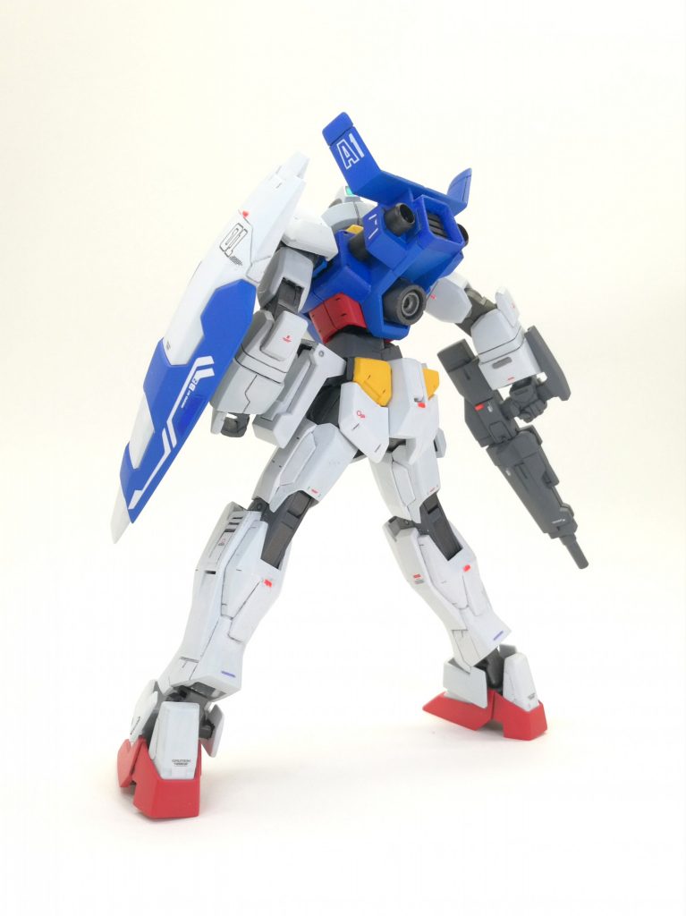 白は、少し青混じりの白を作りました