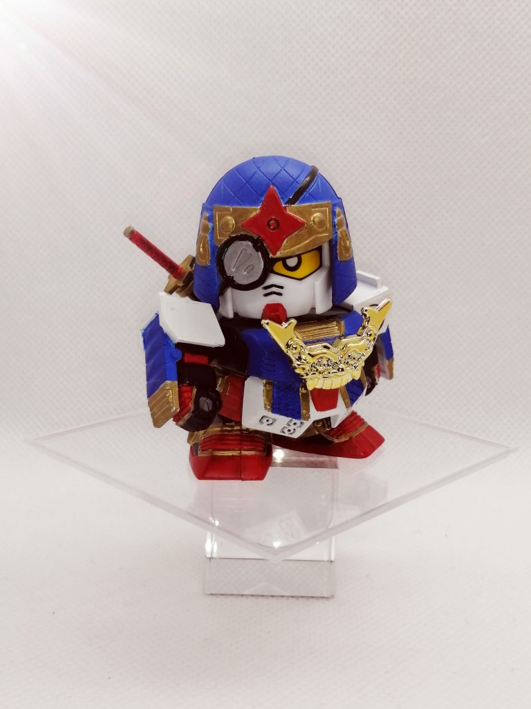 正面像。武者農丸のキットに付属していた忍び装束を装着した姿です。2022年現在公開されている、WEB特別版・雷凰頑駄無のコミックワールドには、若農丸が隠密としての密命を授かるまでの経緯が描かれています。