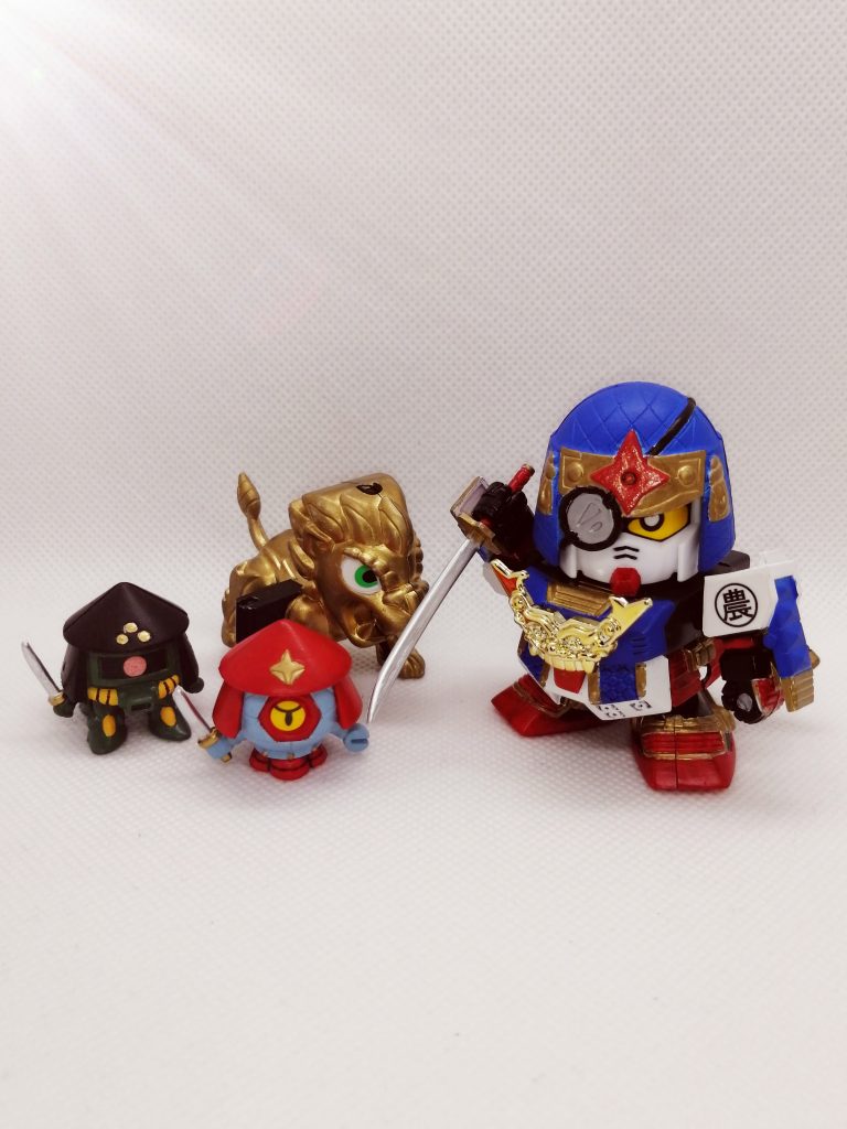 アニマルスピリットも一緒にみんなでパチリ。武者農丸のキットは当時515円(消費税3%)だったことを考えると、圧倒的なプレイバリューを誇ります。造形もなかなか良いので、楽しく作ることができました。皆さんにもぜひおすすめのキットです。