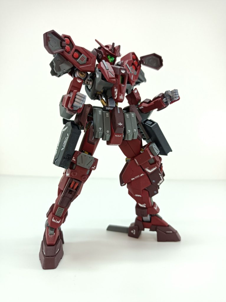 肩部マイクロミサイル