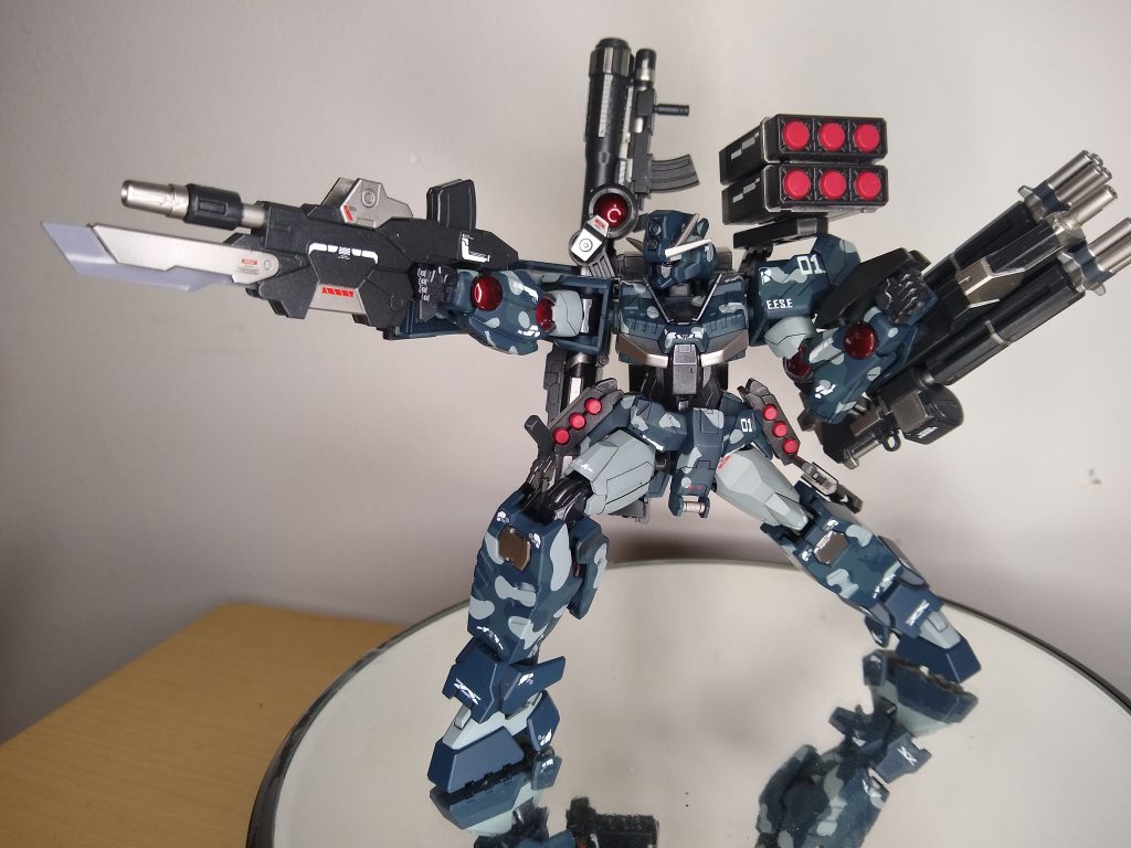 ビームライフルはあまりいじらずに塗装とデカールのみです