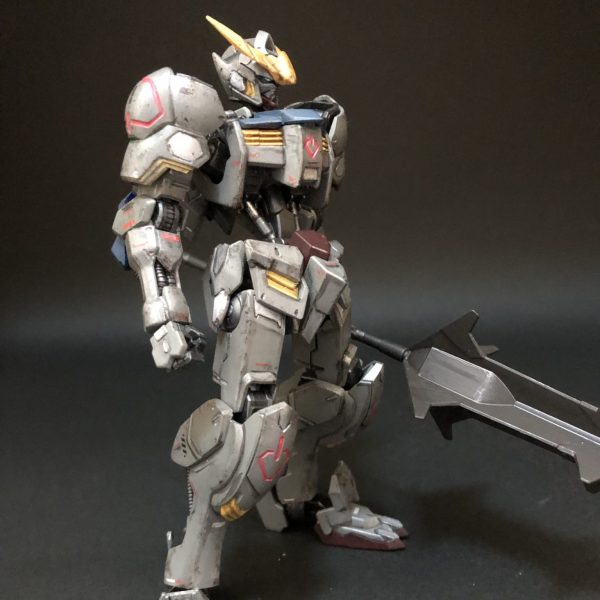 今月のオルフェンズ　HG　リアルタイプ　ガンダムバルバトス