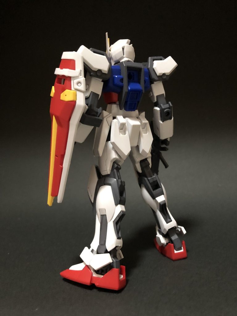 アニメで動いている時のイメージに近い、すてきなキットだと思います。こういうものを入手難易度が低いうちに作っておきたいですね。