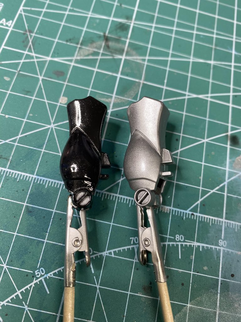 下地、間違ってシルバーにしてしまっていました。後ほどホワイトサフに直しています。