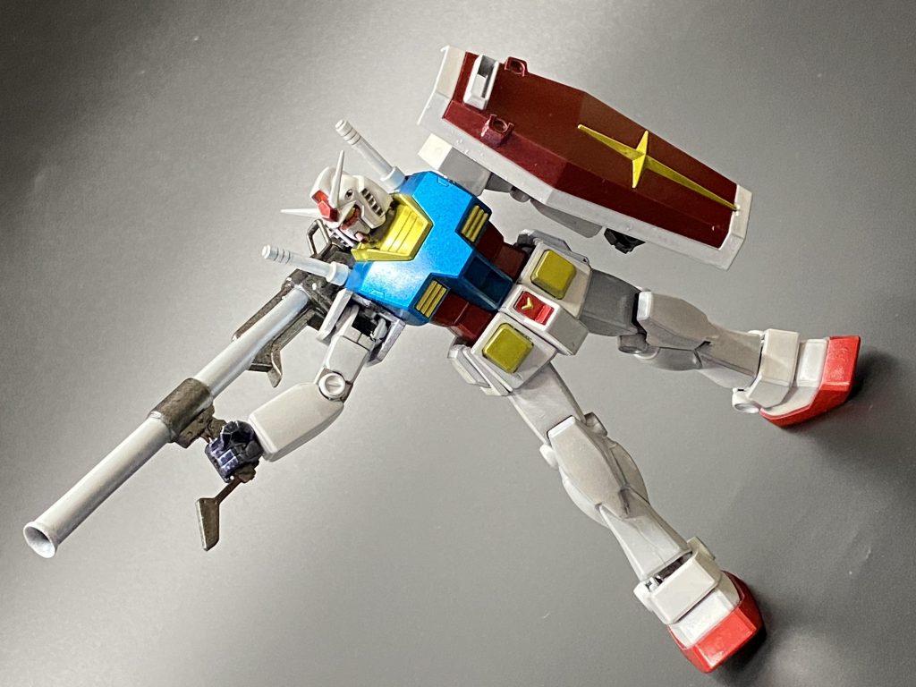 バズーカは今回このツートンで塗り分けてみました。