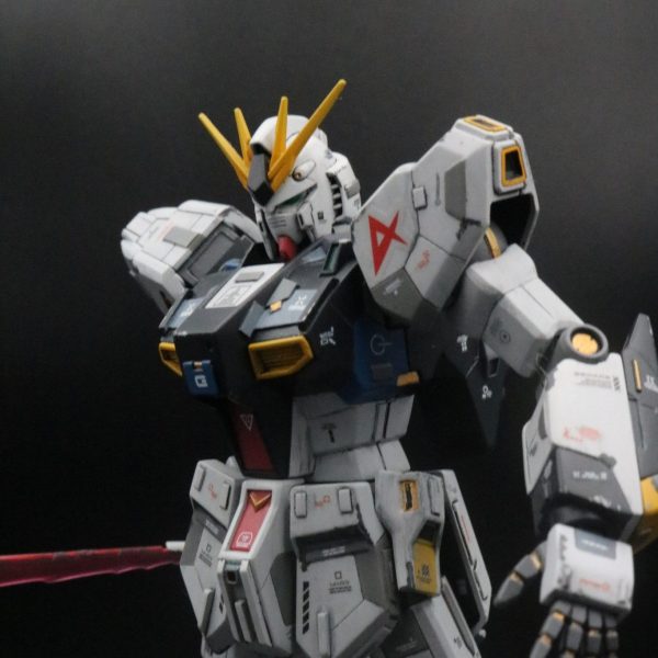 HGUC RX-93 νガンダム