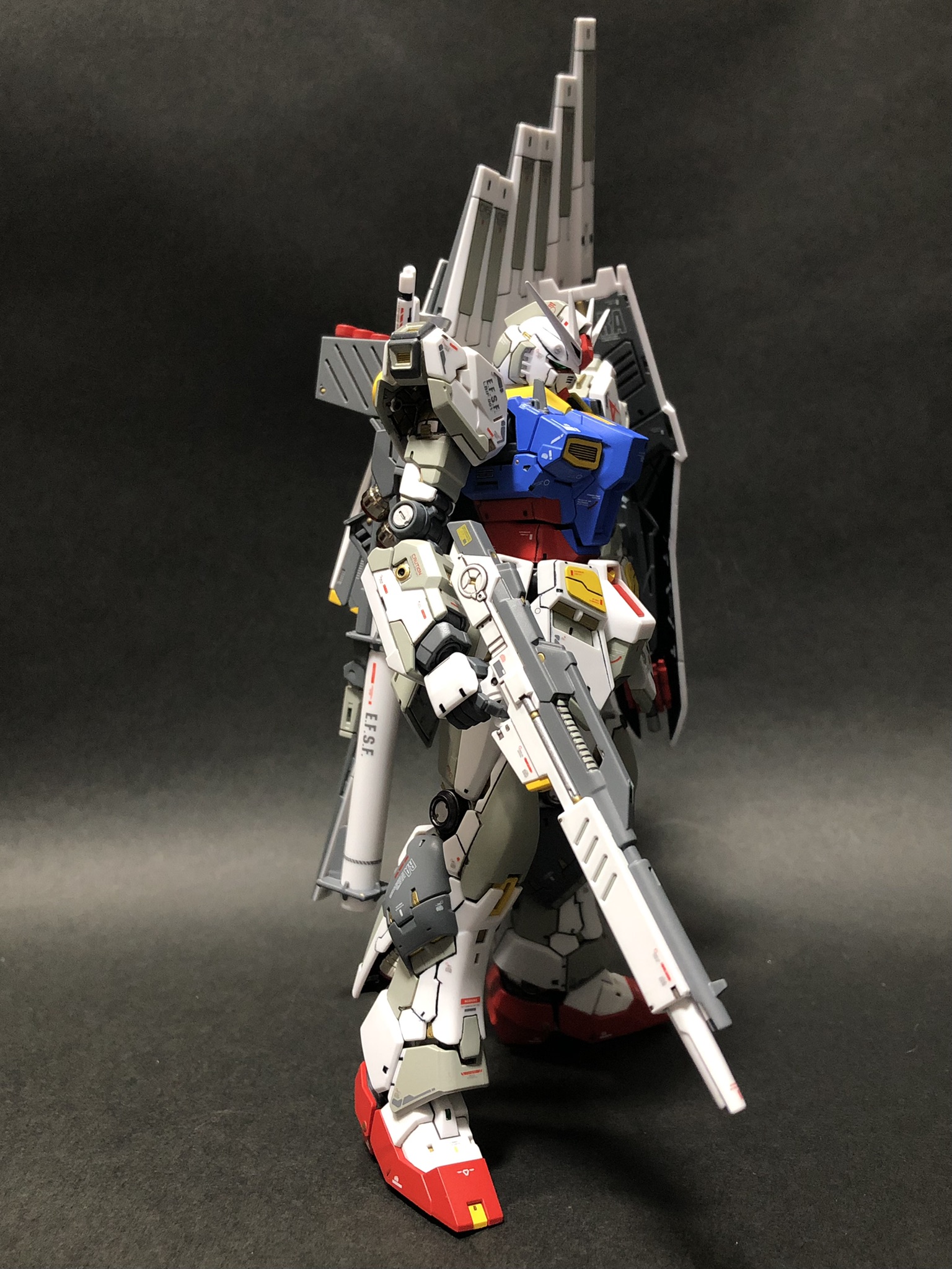 RG RX-93 νガンダム トリコロールカラーver.｜Vanguard3104さんの