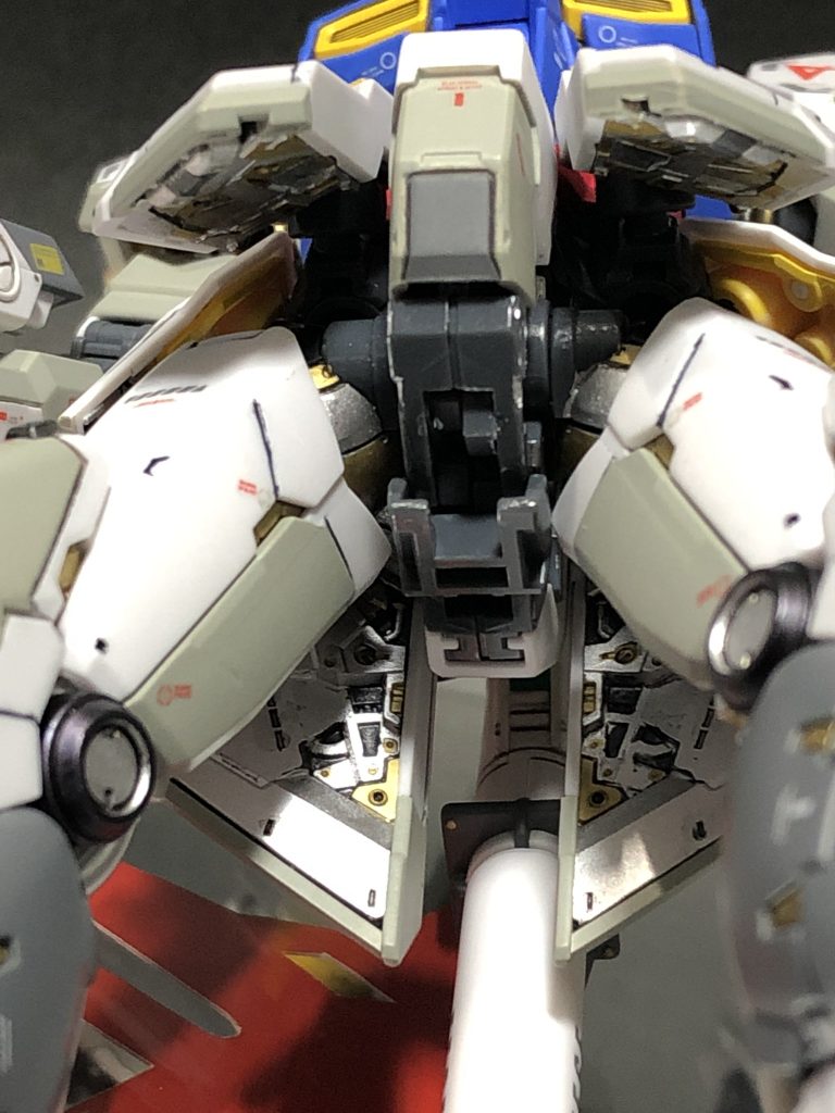 RG RX-93 νガンダム トリコロールカラーver.–6枚目/制作者：Vanguard3104