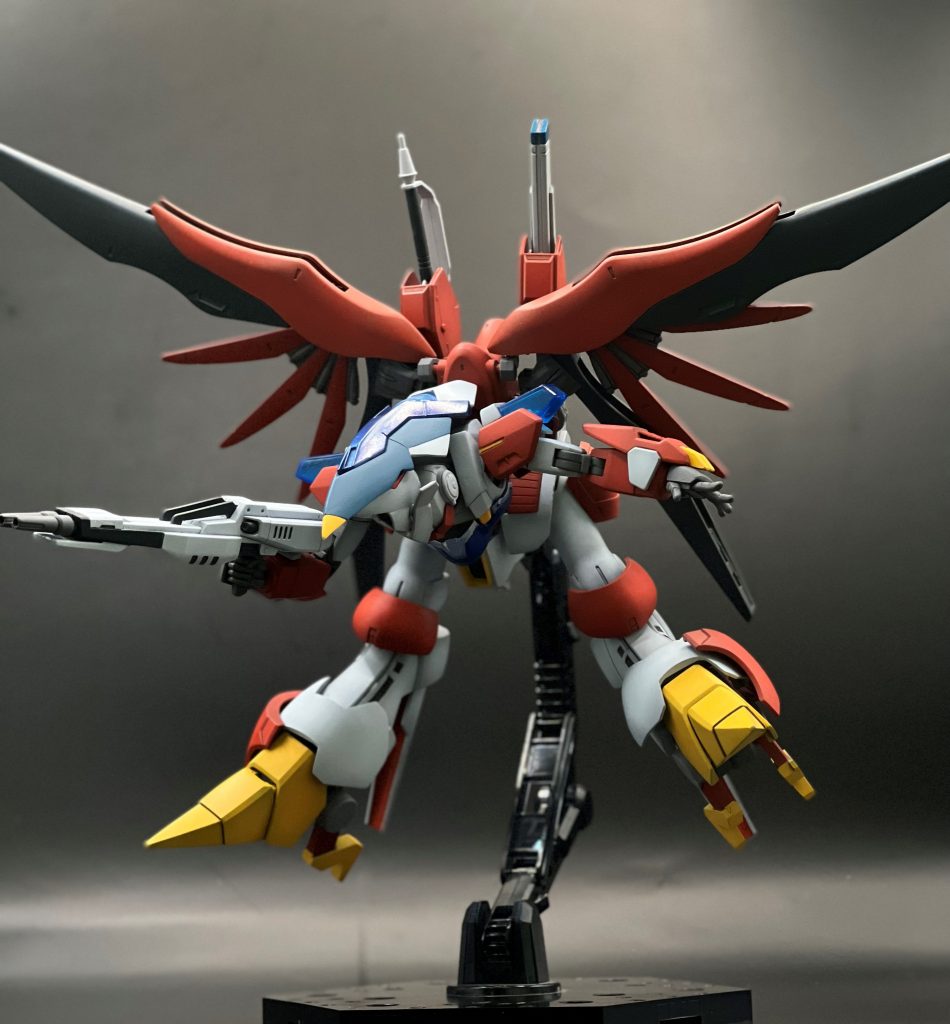 おまけでガウォーク形態にも。ガンダム、ダンバイン、マクロス…80年代で溢れてますw