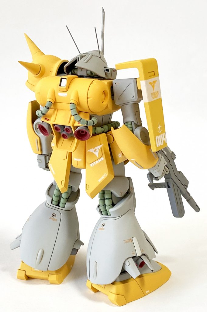 シドレ機背面。