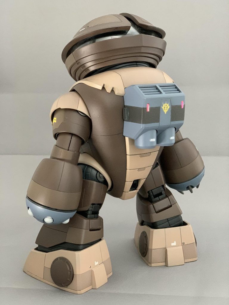 基本的には昔のPS2のゲームソフト「一年戦争」用に作られたCGとHJの作例を参考にさせていただき、そこに多少のアレンジを加えた感じです。