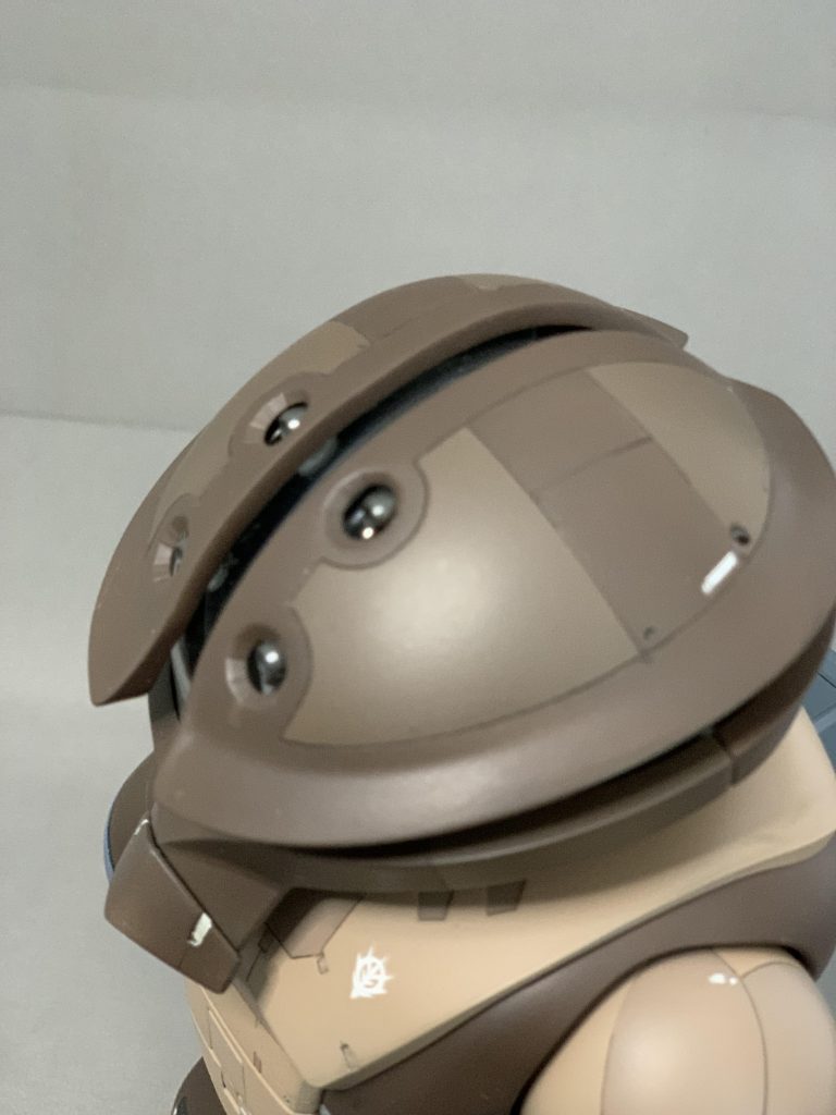 初めてのスジ彫りで曲面のモールド追加とか身の程知らずの挑戦でしたがなかなか上手くいきました！まだまだ経験不足ですが楽しかったのでまたやってみたいですね！