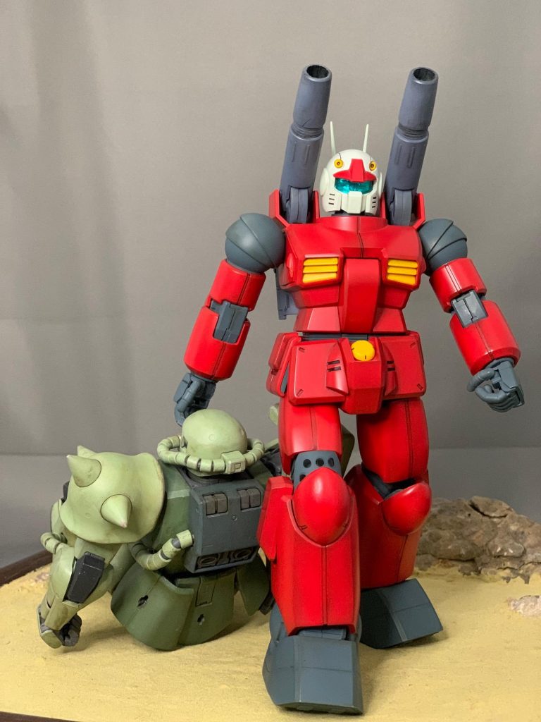 このベースのおかげでザク好きにとって屈辱のあのシーンもかなり映えます！