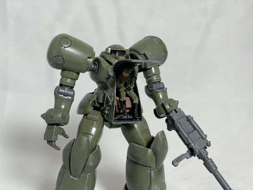 1/48のフィギュアはサイズがギリギリでした．