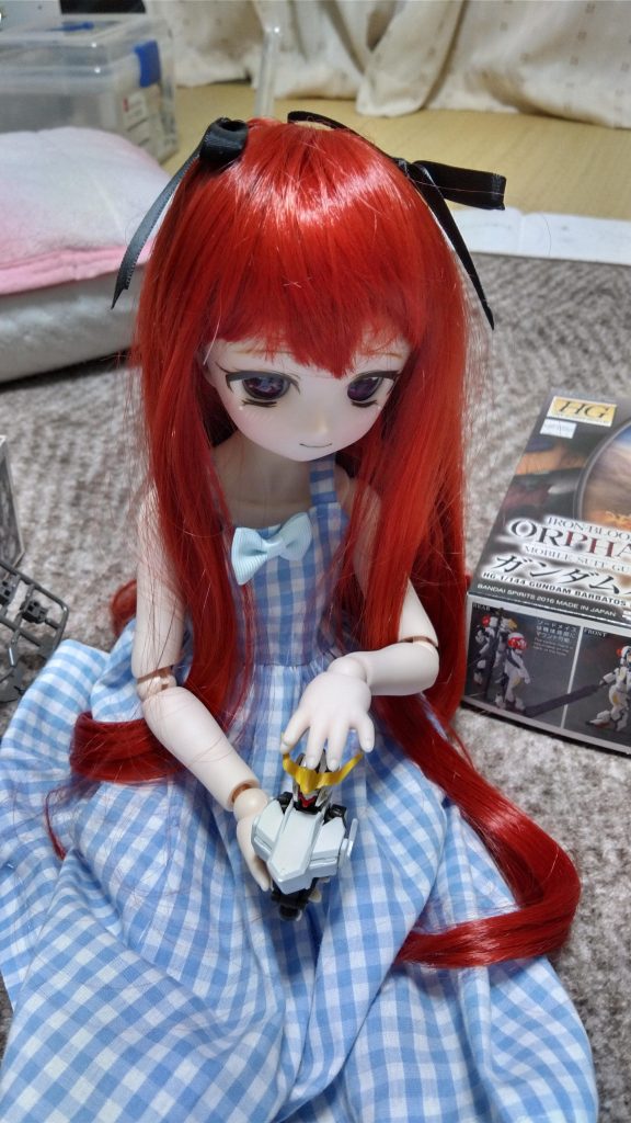ちなみに、今回は二体目のドールのアリスと一緒に作りました。本人は楽しかったと言っていました。