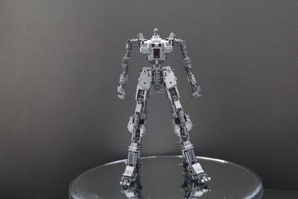 ガンダムMk-2といえばムーバルフレーム今回我慢ならず初のフレーム全塗装しました。ABS樹脂製なのでプライマーを塗布してから以下の缶スプレーで塗りました。使用塗料黒い箇所   :TAMIYA COLOR TS-40 メタリックブラックグレー箇所  :TAMIYA COLOR TS-38 ガンメタル