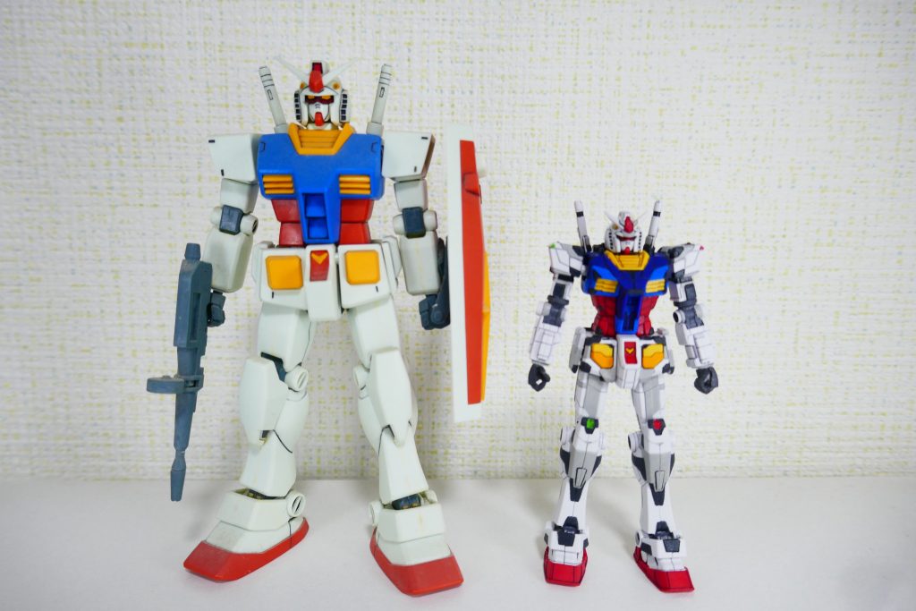 1/144と並べてみると大きさがよくわかります。