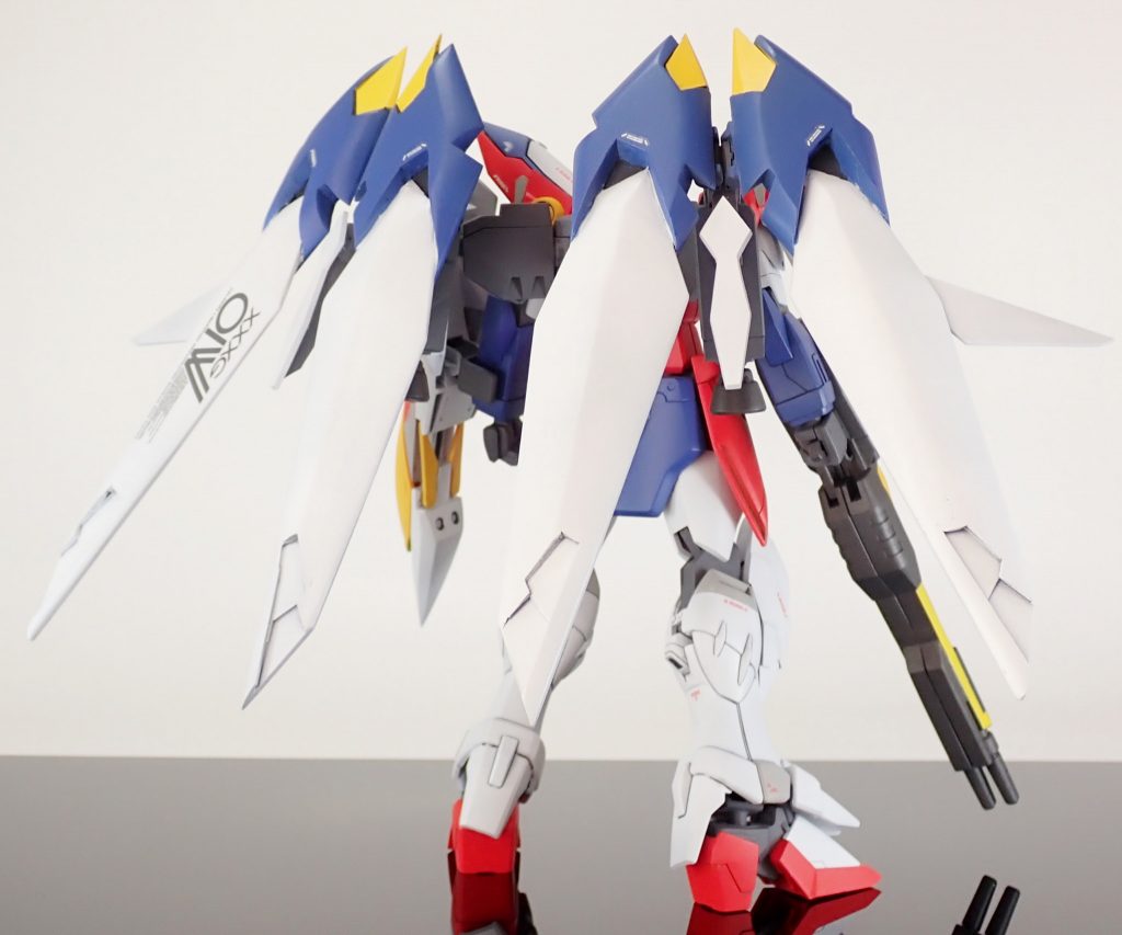 カラーリング・白:EXホワイト+EXシルバー・青:コバルトブルー+アイアンブルー・赤:ローズブライトレッド+ローズディープレッド・黄:サンシャインイエロー+ビビットオレンジ+EXホワイト・フレーム色:メカサフヘヴィ