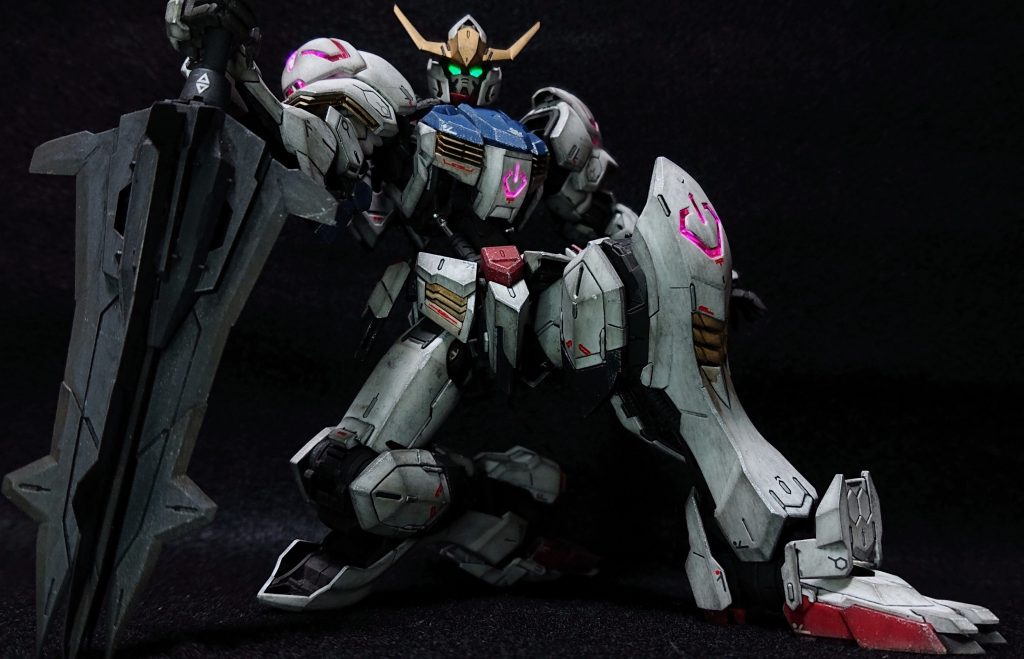 MG 1/100 ガンダムバルバトス(部分塗装、電飾、ウェザリング)–3枚目/制作者:Chohnan