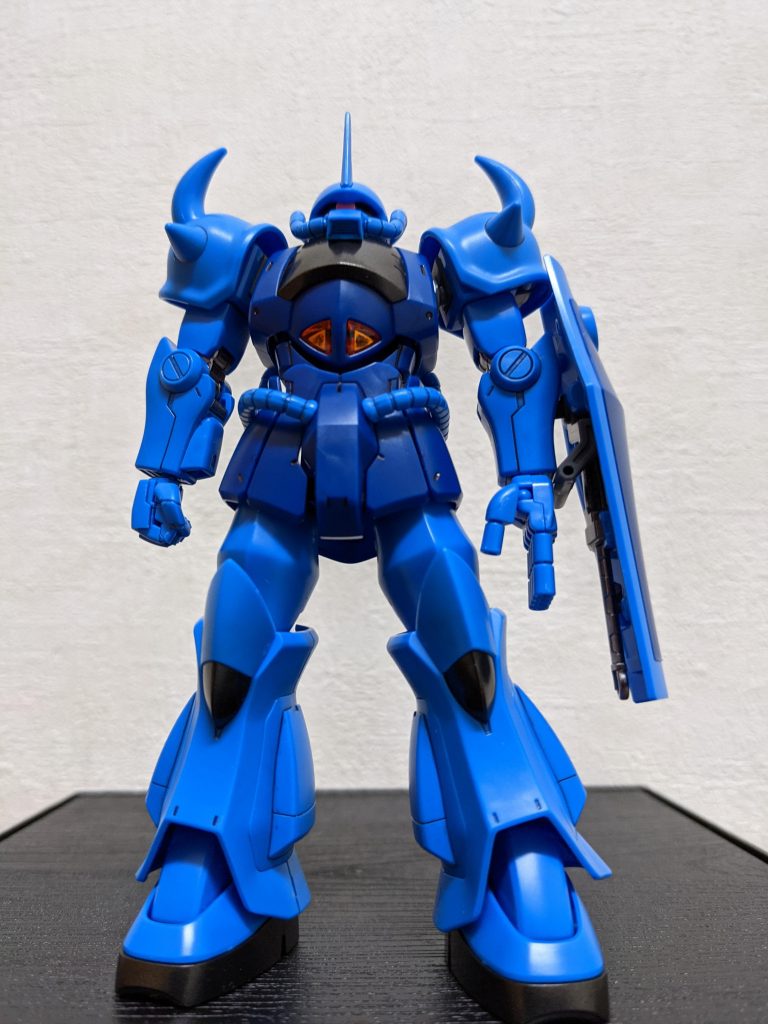 素立ちもサマになるぅ〜!!グフ最高!!😍