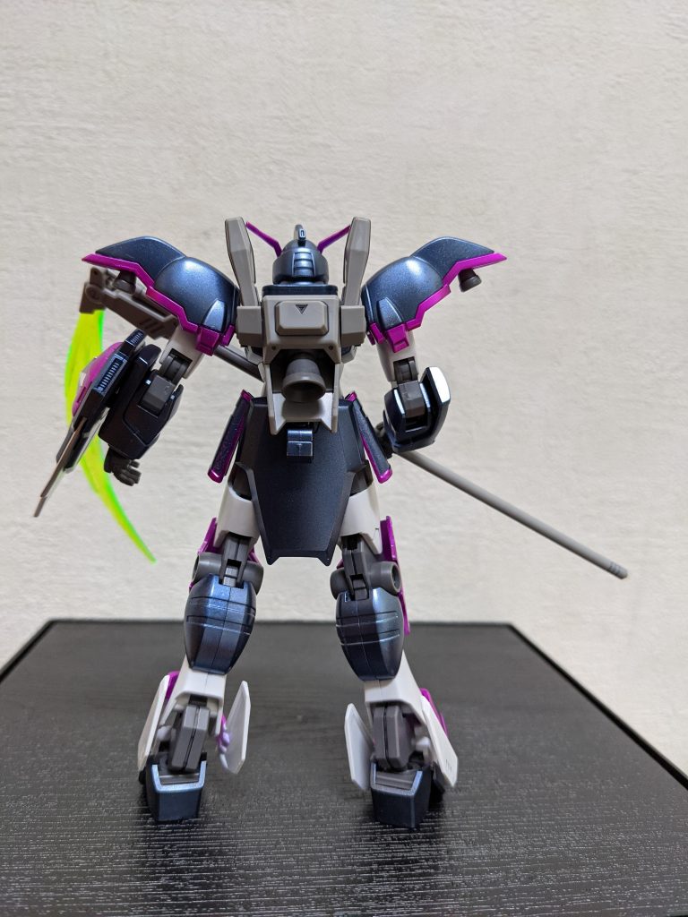 背面グレーと白は成形色ママです