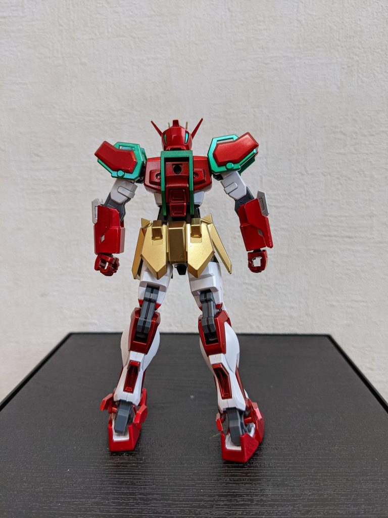 背面初代・G・真のどれにするか迷いましたが、脚の白の成形色使えるのと、伝わりやすさから初代にしてみました(流石にパンツは黄➡️金にアレンジしましたが😅)