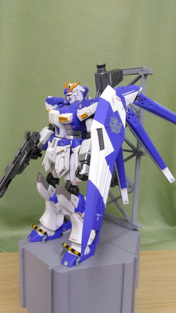 Hi-vガンダム–3枚目/制作者:のんびり製作