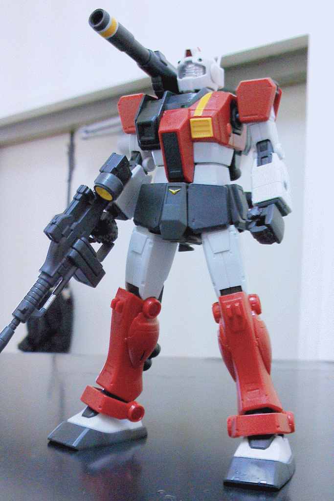 部分塗装後、シール・デカール・ウェザリング前の状態です。オリジンガンダムのビームライフル装備すると一気に強そうに見えますね。最後までご覧いただき、ありがとうございます。